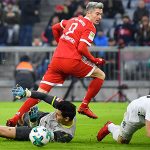 Lewandowski lập kỷ lục, Bayern xây chắc ngôi đầu Bundesliga
