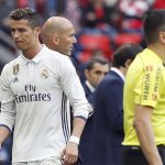 Ronaldo chửi thề sau khi bị HLV Zidane thay ra
