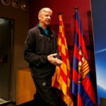 Wenger từ chối nói về cơ hội dẫn dắt Barca