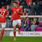 Lewandowski lập hat-trick, Bayern thắng 8-0 tại Bundesliga