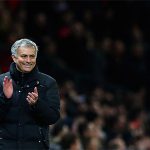 Mourinho: CĐV Man Utd cuồng nhiệt hơn Chelsea