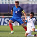 HLV Hoàng Anh Tuấn ái ngại cầu thủ của Lyon khi đấu U20 Pháp
