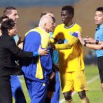 HLV Petrovic: ‘Thanh Hoá phải đá với 14 cầu thủ Hà Nội’