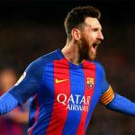 Messi ghi bàn solo từ giữa sân, Barca tái chiếm vị trí dẫn đầu