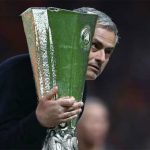 Mourinho lập kỳ tích HLV nhờ chiến thắng với Man Utd
