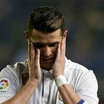 Ronaldo dính chấn thương, Real mất hai siêu sao hàng công