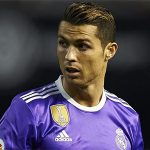 Đồng đội ở Real tin Ronaldo đòi ra đi chỉ vì tiền bạc