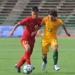 U16 Việt Nam thu điện thoại của cầu thủ trước trận chung kết