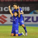 Bàn thắng muộn đưa Thái Lan vào bán kết AFF Cup