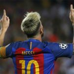 Messi tự phá kỷ lục của bản thân và Ronaldo