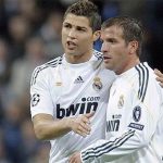 Van der Vaart: 'Ronaldo khá tẻ nhạt'