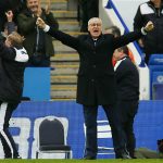 Ranieri lại rơi nước mắt vì Leicester