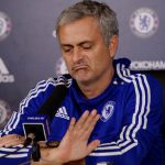 Mourinho có thể xem trận Stoke - Chelsea qua iPad