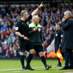FA tiết lộ hành động khiến Mourinho bị trọng tài đuổi
