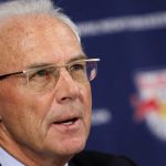 FIFA ra án phạt với huyền thoại Beckenbauer