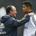 Ronaldo khó chịu bị Benitez bắt học lại cách sút phạt