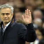 Cầu thủ Chelsea tỏ vẻ lạnh nhạt khi chia tay Mourinho