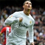 Ronaldo lập cú đúp tuyệt phẩm, Real đuổi sát Barca