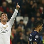 Ronaldo phá kỷ lục ghi bàn ở vòng bảng Champions League