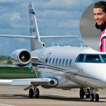 Ronaldo đi chơi xuyên quốc gia bằng máy bay riêng