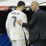 Zidane: 'Mọi thành viên Real đều ủng hộ Ronaldo'