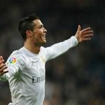 Ronaldo khen Zidane, ngầm chỉ trích Benitez