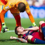 'Messi không cần mổ, có thể trở lại sớm hơn'